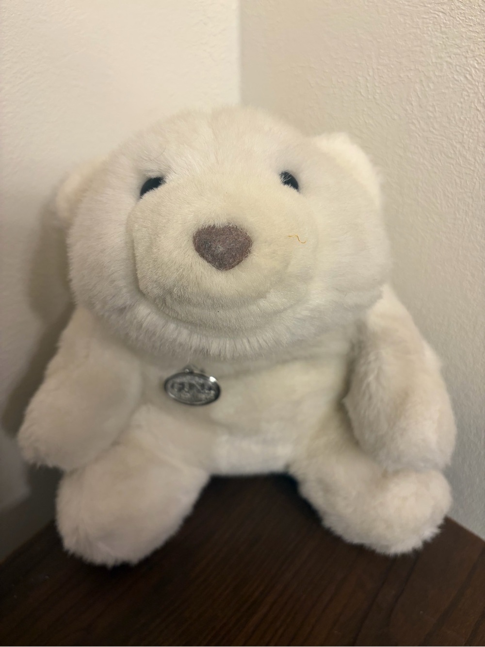 Classic GUND PLATINUM Edition White POLAR BEAR SNUFFLES 12" Plush Toy 1980 Stain